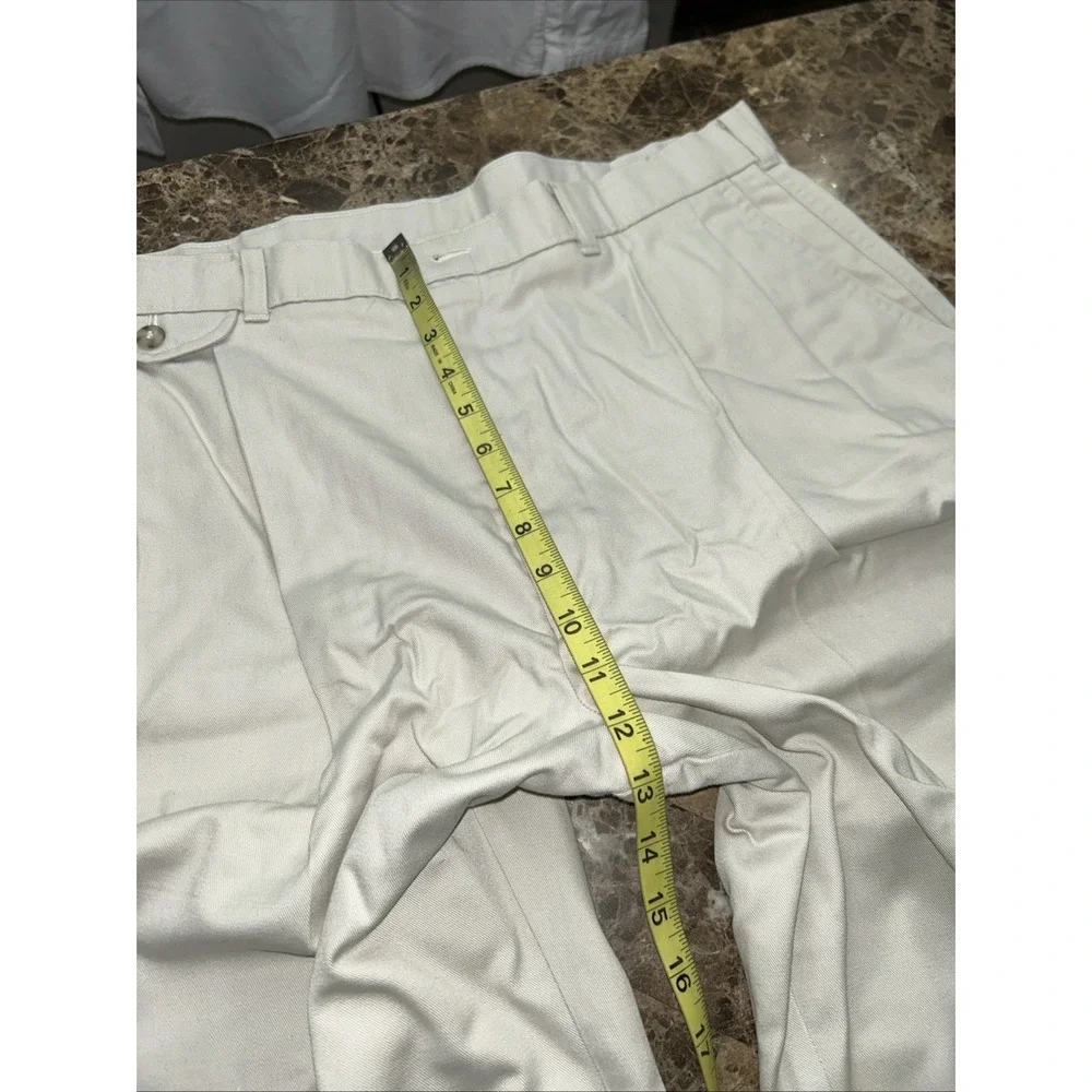 Haggar pleated khaki